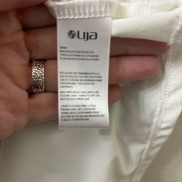 Lija XS Performance Tank Top - Picture 13 of 14